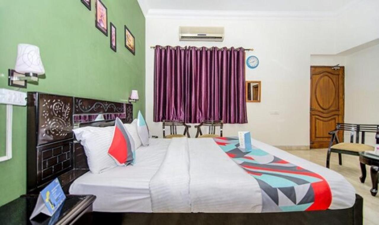 Hotel Fabexpress Ashray Noida Zewnętrze zdjęcie