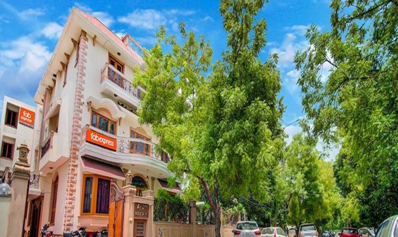 Hotel Fabexpress Ashray Noida Zewnętrze zdjęcie