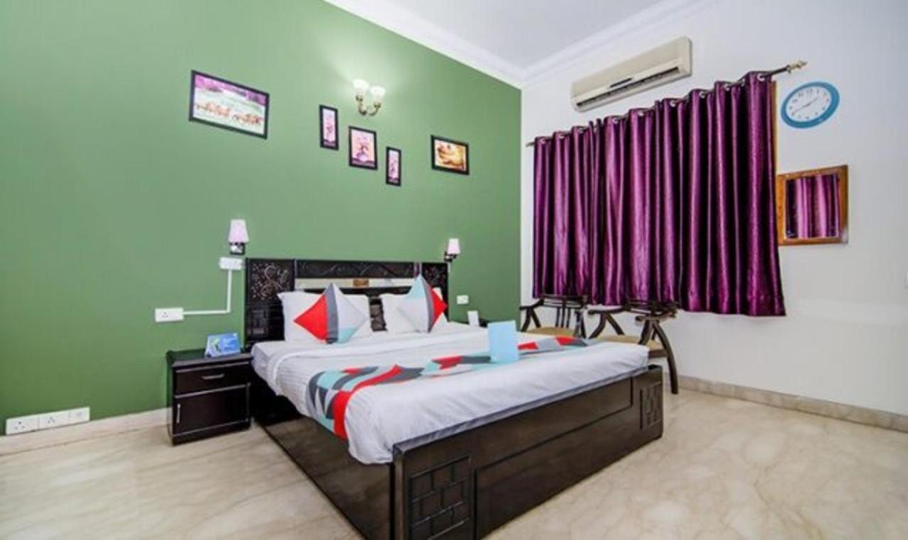 Hotel Fabexpress Ashray Noida Zewnętrze zdjęcie