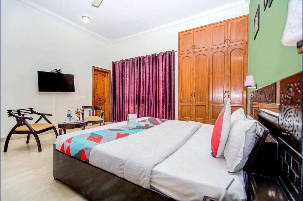 Hotel Fabexpress Ashray Noida Zewnętrze zdjęcie